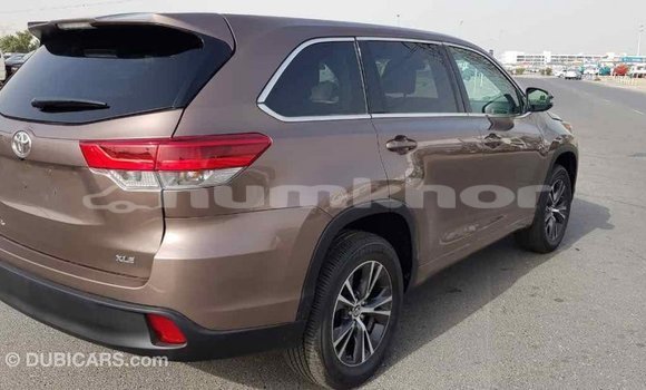 Buy Import Toyota Highlander Brown Car in Import - Dubai in Bumthang Buy Import Toyota Highlander Brown Car in Import - Dubai in Bumthang