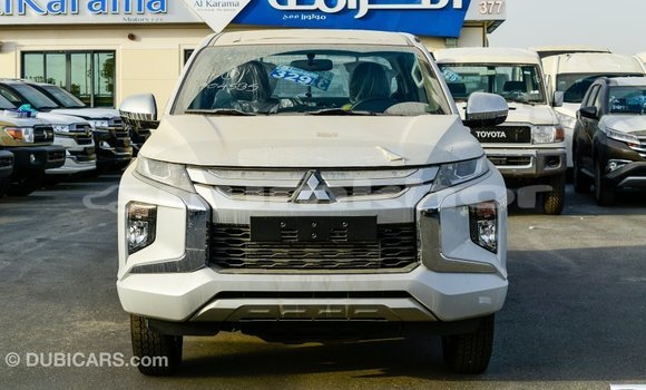 Buy Import Mitsubishi L200 White Car in Import - Dubai in Bumthang Buy Import Mitsubishi L200 White Car in Import - Dubai in Bumthang
