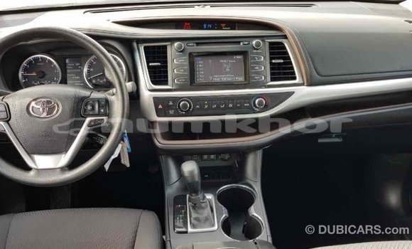Buy Import Toyota Highlander Brown Car in Import - Dubai in Bumthang Buy Import Toyota Highlander Brown Car in Import - Dubai in Bumthang