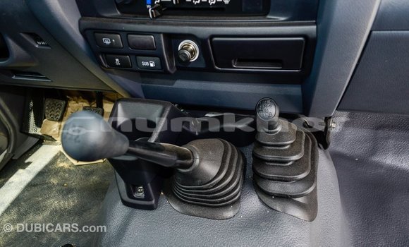 Buy Import Toyota Land Cruiser White Car in Import - Dubai in Bumthang Buy Import Toyota Land Cruiser White Car in Import - Dubai in Bumthang