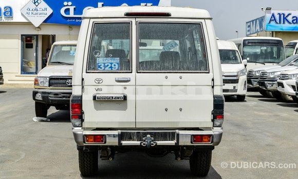 Buy Import Toyota Land Cruiser White Car in Import - Dubai in Bumthang Buy Import Toyota Land Cruiser White Car in Import - Dubai in Bumthang