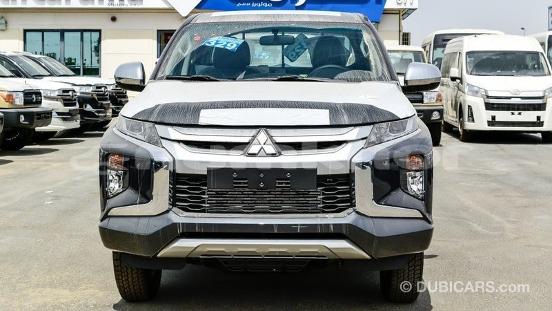 Big with watermark mitsubishi l200 bumthang import dubai 3374
