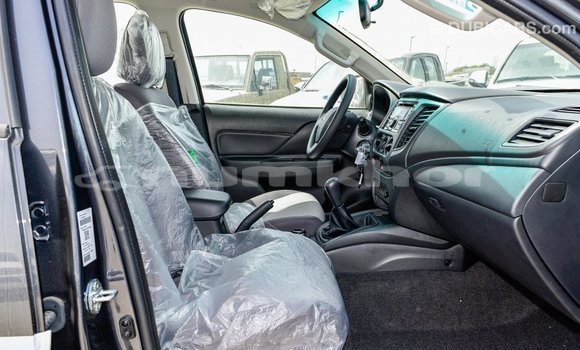 Buy Import Mitsubishi L200 Other Car in Import - Dubai in Bumthang Buy Import Mitsubishi L200 Other Car in Import - Dubai in Bumthang