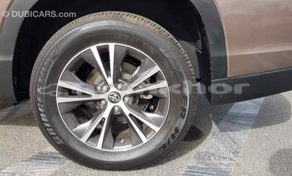 Buy Import Toyota Highlander Brown Car in Import - Dubai in Bumthang Buy Import Toyota Highlander Brown Car in Import - Dubai in Bumthang