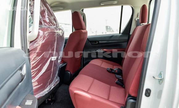 Buy Import Toyota Hilux White Car in Import - Dubai in Bumthang Buy Import Toyota Hilux White Car in Import - Dubai in Bumthang