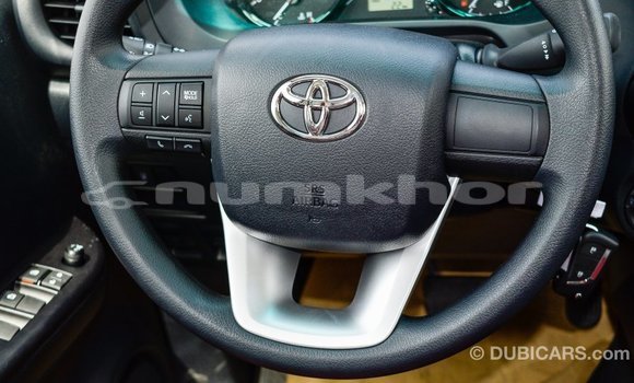 Buy Import Toyota Hilux White Car in Import - Dubai in Bumthang Buy Import Toyota Hilux White Car in Import - Dubai in Bumthang