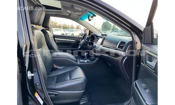 Buy Import Toyota Highlander Black Car in Import - Dubai in Bumthang Buy Import Toyota Highlander Black Car in Import - Dubai in Bumthang