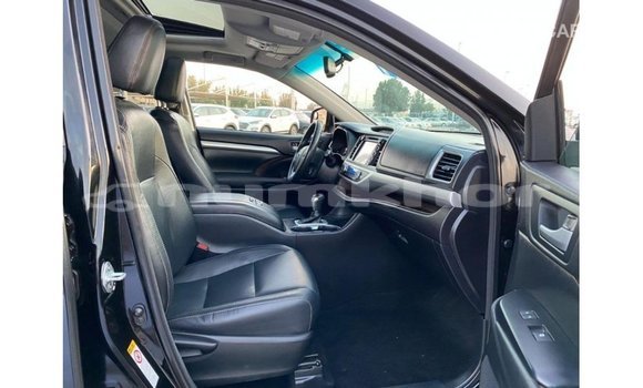 Buy Import Toyota Highlander Black Car in Import - Dubai in Bumthang Buy Import Toyota Highlander Black Car in Import - Dubai in Bumthang
