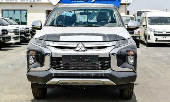 Buy Import Mitsubishi L200 Black Car in Import - Dubai in Bumthang Buy Import Mitsubishi L200 Black Car in Import - Dubai in Bumthang