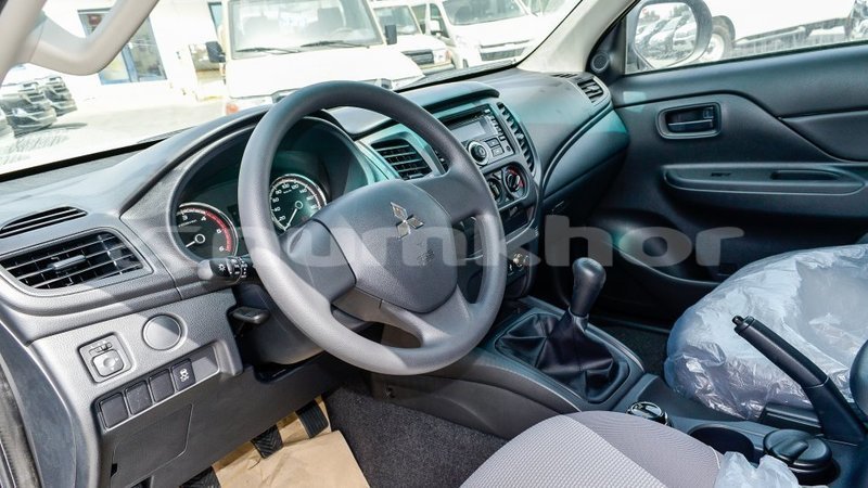 Big with watermark mitsubishi l200 bumthang import dubai 3392