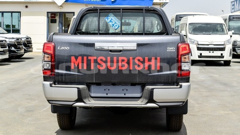 Big with watermark mitsubishi l200 bumthang import dubai 3392