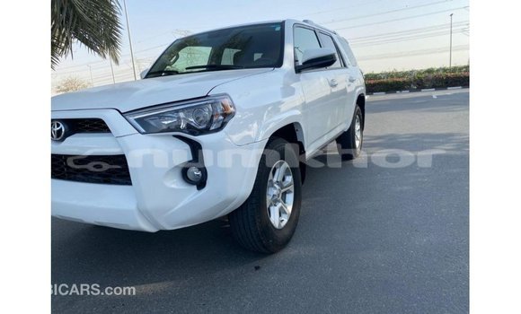 Buy Import Toyota 4Runner White Car in Import - Dubai in Bumthang Buy Import Toyota 4Runner White Car in Import - Dubai in Bumthang