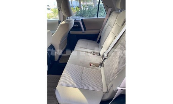 Buy Import Toyota 4Runner White Car in Import - Dubai in Bumthang Buy Import Toyota 4Runner White Car in Import - Dubai in Bumthang