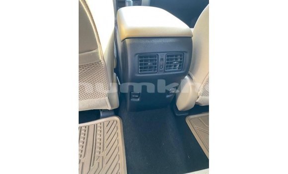 Buy Import Toyota 4Runner White Car in Import - Dubai in Bumthang Buy Import Toyota 4Runner White Car in Import - Dubai in Bumthang