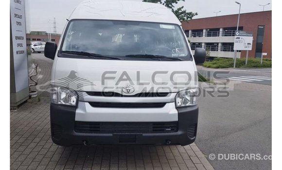 Buy Import Toyota Hiace White Car in Import - Dubai in Bumthang Buy Import Toyota Hiace White Car in Import - Dubai in Bumthang