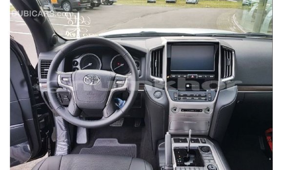 Buy Import Toyota Land Cruiser Other Car in Import - Dubai in Bumthang Buy Import Toyota Land Cruiser Other Car in Import - Dubai in Bumthang