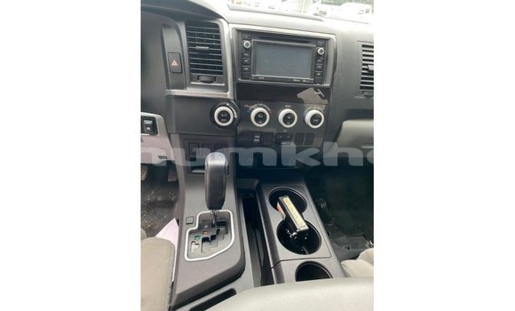 Buy Import Toyota Sequoia White Car in Import - Dubai in Bumthang Buy Import Toyota Sequoia White Car in Import - Dubai in Bumthang