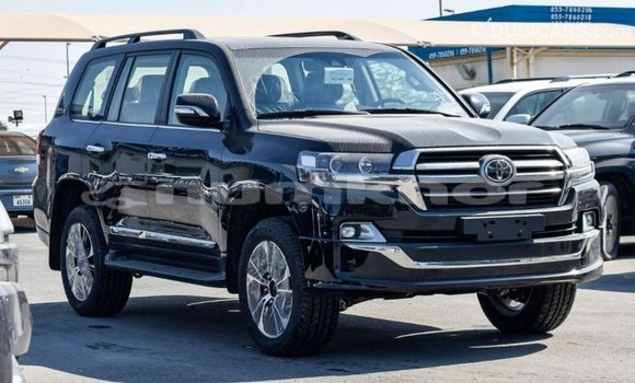 Buy Import Toyota Land Cruiser Black Car in Import - Dubai in Bumthang Buy Import Toyota Land Cruiser Black Car in Import - Dubai in Bumthang