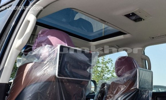 Buy Import Toyota Land Cruiser Black Car in Import - Dubai in Bumthang Buy Import Toyota Land Cruiser Black Car in Import - Dubai in Bumthang