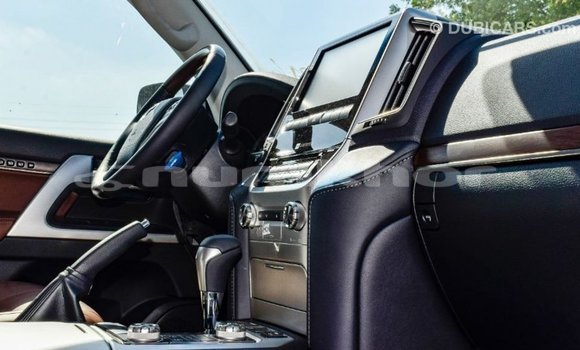 Buy Import Toyota Land Cruiser Black Car in Import - Dubai in Bumthang Buy Import Toyota Land Cruiser Black Car in Import - Dubai in Bumthang