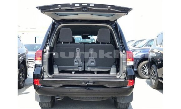 Buy Import Toyota Land Cruiser Black Car in Import - Dubai in Bumthang Buy Import Toyota Land Cruiser Black Car in Import - Dubai in Bumthang