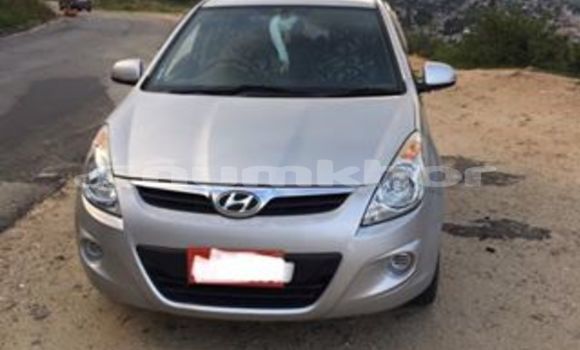 Buy Used Hyundai i10 Silver Car in Thimphu in Timphu