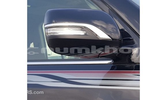 Buy Import Toyota Land Cruiser Black Car in Import - Dubai in Bumthang Buy Import Toyota Land Cruiser Black Car in Import - Dubai in Bumthang