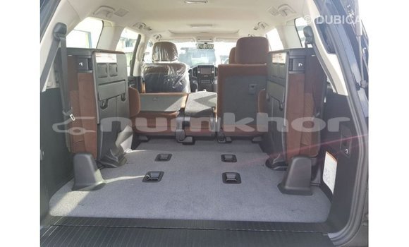 Buy Import Toyota Land Cruiser Black Car in Import - Dubai in Bumthang Buy Import Toyota Land Cruiser Black Car in Import - Dubai in Bumthang