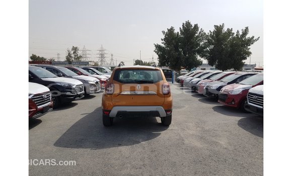 Buy Import Renault 19 Green Car in Import - Dubai in Bumthang Buy Import Renault 19 Green Car in Import - Dubai in Bumthang