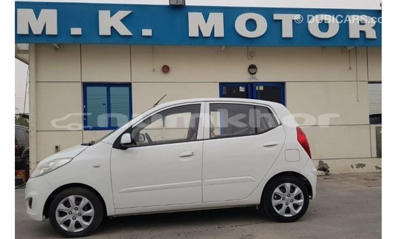 Buy Import Hyundai i10 White Car in Import - Dubai in Bumthang Buy Import Hyundai i10 White Car in Import - Dubai in Bumthang