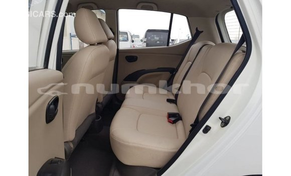 Buy Import Hyundai i10 White Car in Import - Dubai in Bumthang Buy Import Hyundai i10 White Car in Import - Dubai in Bumthang