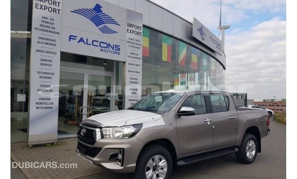 Buy Import Toyota Hilux Other Car in Import - Dubai in Bumthang Buy Import Toyota Hilux Other Car in Import - Dubai in Bumthang
