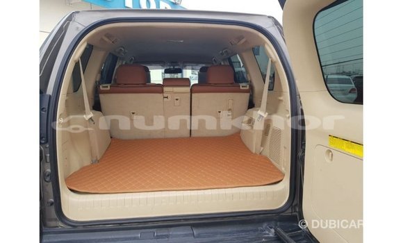 Buy Import Toyota Prado Other Car in Import - Dubai in Bumthang Buy Import Toyota Prado Other Car in Import - Dubai in Bumthang