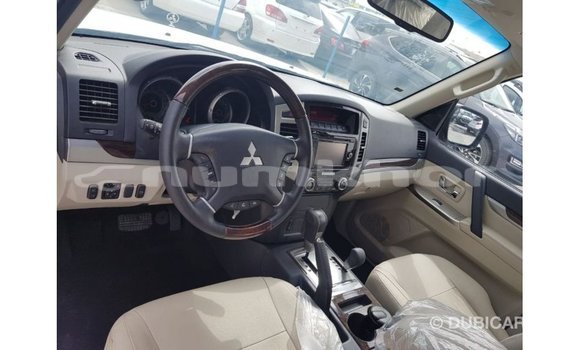 Buy Import Mitsubishi Pajero Red Car in Import - Dubai in Bumthang Buy Import Mitsubishi Pajero Red Car in Import - Dubai in Bumthang