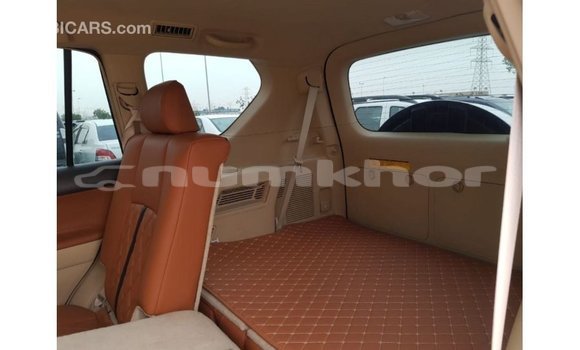 Buy Import Toyota Prado White Car in Import - Dubai in Bumthang Buy Import Toyota Prado White Car in Import - Dubai in Bumthang