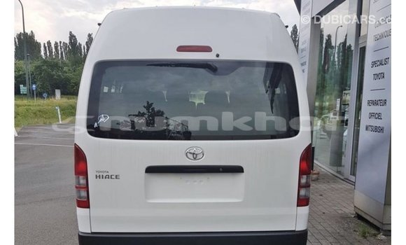 Buy Import Toyota Hiace White Car in Import - Dubai in Bumthang Buy Import Toyota Hiace White Car in Import - Dubai in Bumthang