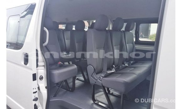 Buy Import Toyota Hiace White Car in Import - Dubai in Bumthang Buy Import Toyota Hiace White Car in Import - Dubai in Bumthang