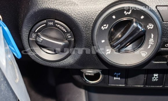 Buy Import Toyota Hilux White Car in Import - Dubai in Bumthang Buy Import Toyota Hilux White Car in Import - Dubai in Bumthang