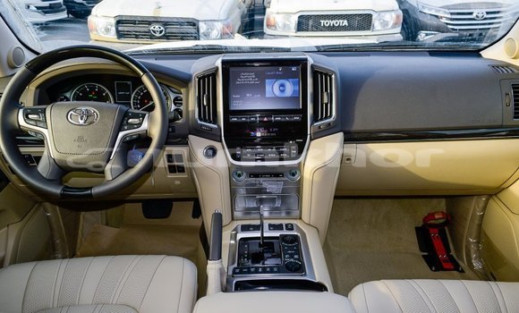 Buy Import Toyota Land Cruiser Black Car in Import - Dubai in Bumthang Buy Import Toyota Land Cruiser Black Car in Import - Dubai in Bumthang