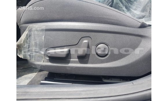 Buy Import Kia Cadenza Blue Car in Import - Dubai in Bumthang Buy Import Kia Cadenza Blue Car in Import - Dubai in Bumthang