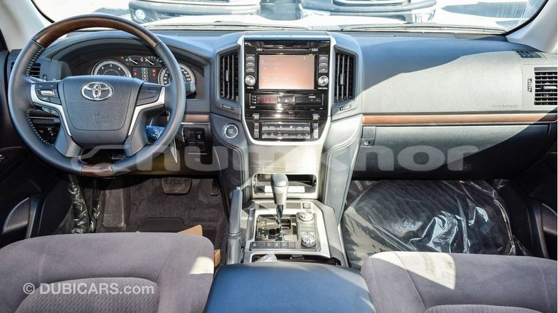 Big with watermark toyota land cruiser bumthang import dubai 3485