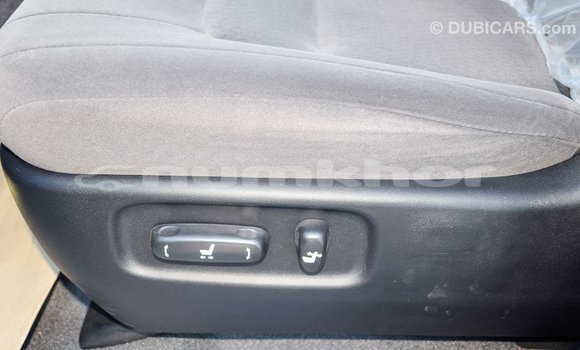 Buy Import Toyota Land Cruiser White Car in Import - Dubai in Bumthang Buy Import Toyota Land Cruiser White Car in Import - Dubai in Bumthang