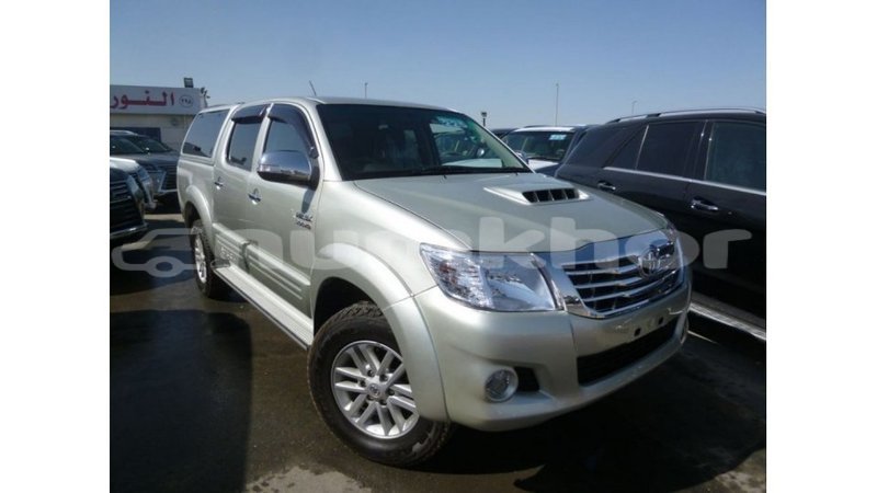 Big with watermark toyota hilux bumthang import dubai 3486
