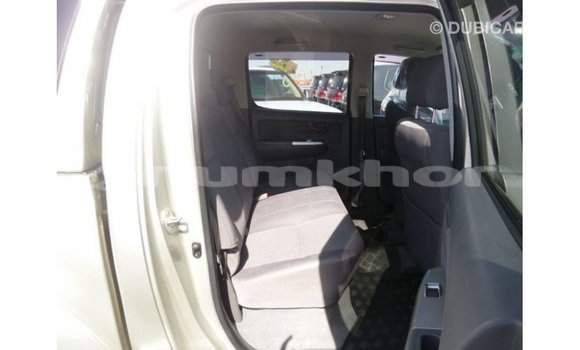 Buy Import Toyota Hilux Other Car in Import - Dubai in Bumthang Buy Import Toyota Hilux Other Car in Import - Dubai in Bumthang