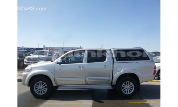 Buy Import Toyota Hilux Other Car in Import - Dubai in Bumthang Buy Import Toyota Hilux Other Car in Import - Dubai in Bumthang