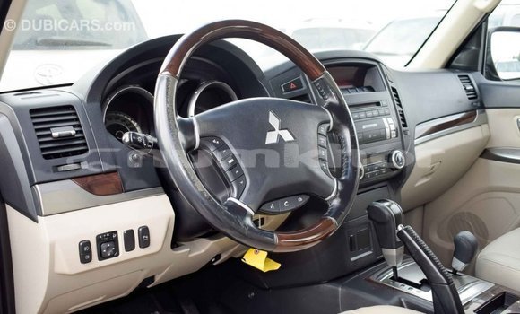 Buy Import Mitsubishi Pajero Black Car in Import - Dubai in Bumthang Buy Import Mitsubishi Pajero Black Car in Import - Dubai in Bumthang