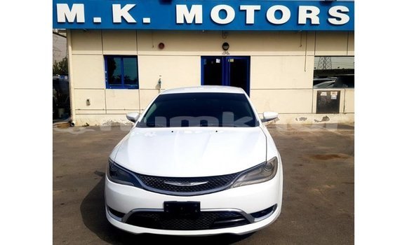 Buy Import Chrysler 200 White Car in Import - Dubai in Bumthang