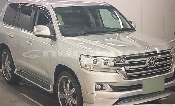 Buy Import Toyota Land Cruiser Other Car in Import - Dubai in Bumthang Buy Import Toyota Land Cruiser Other Car in Import - Dubai in Bumthang