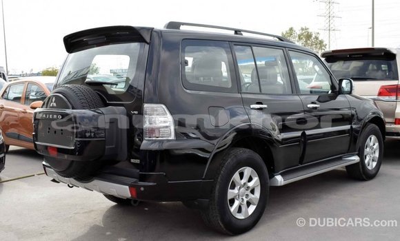 Buy Import Mitsubishi Pajero Black Car in Import - Dubai in Bumthang Buy Import Mitsubishi Pajero Black Car in Import - Dubai in Bumthang
