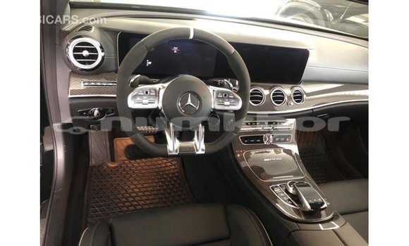 Buy Import Mercedes-Benz 190 Black Car in Import - Dubai in Bumthang Buy Import Mercedes-Benz 190 Black Car in Import - Dubai in Bumthang